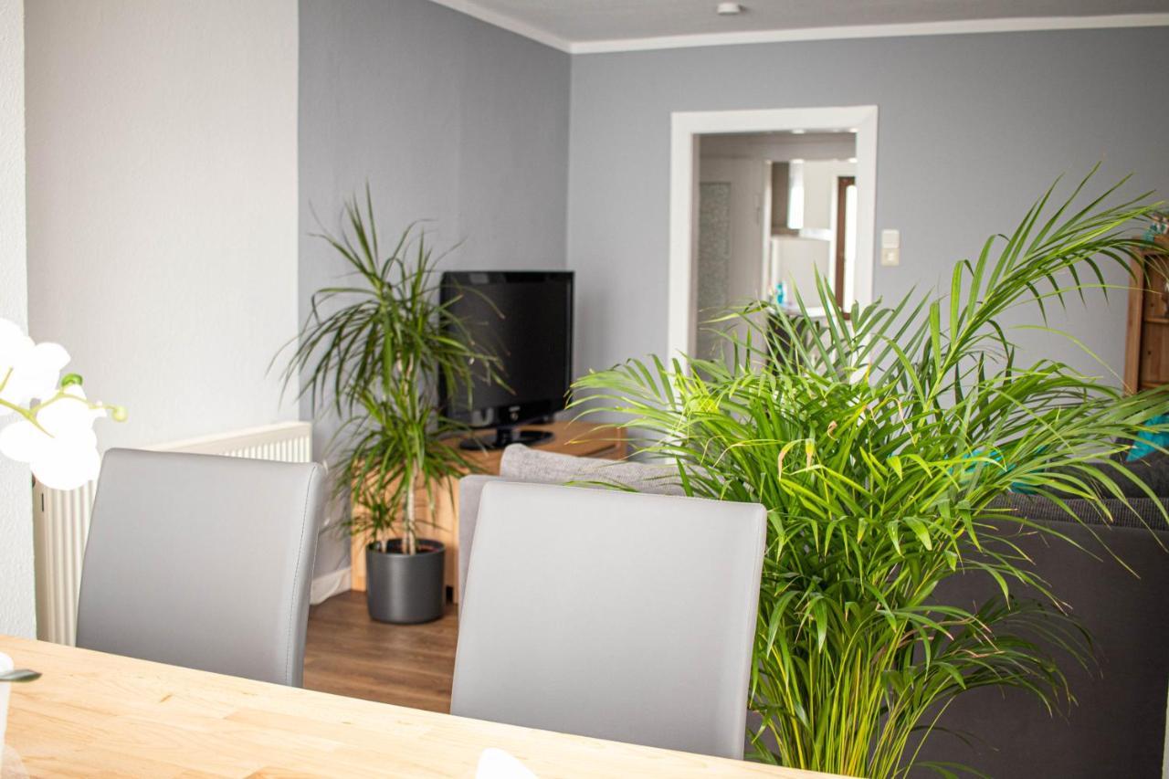 Ferienwohnung Am Schlosspark Ebersdorf  外观 照片